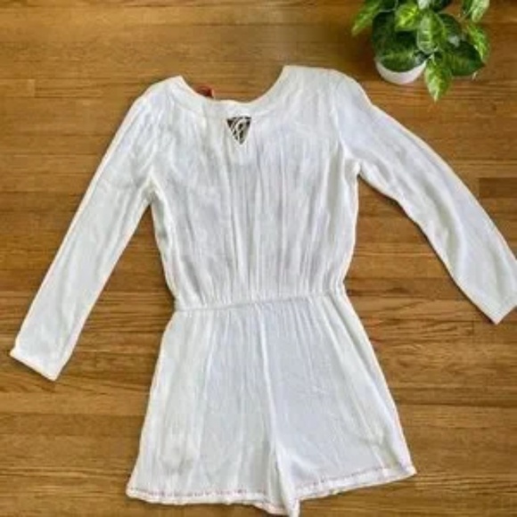 NWT Raga White Embroidered Long Sleeve Romper with Tassel Tie Size S | Bohemian - Picture 11 of 11